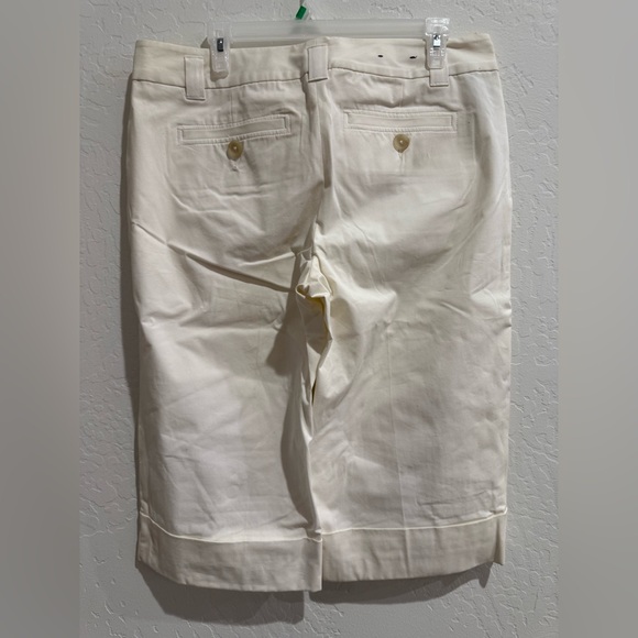 NWOT Banana Republic “Martin” capris size 12. - Picture 2 of 5